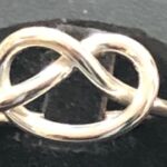 lavorazione artigianale di un anello